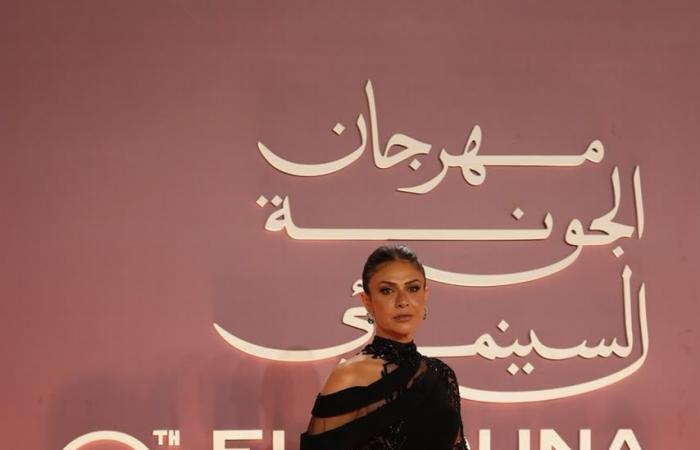 بالبلدي: منى
      زكي
      في
      صدارة
      التكريمات..
      تفاصيل
      حفل
      افتتاح
      مهرجان
      الجونة
      السينمائي
      2026