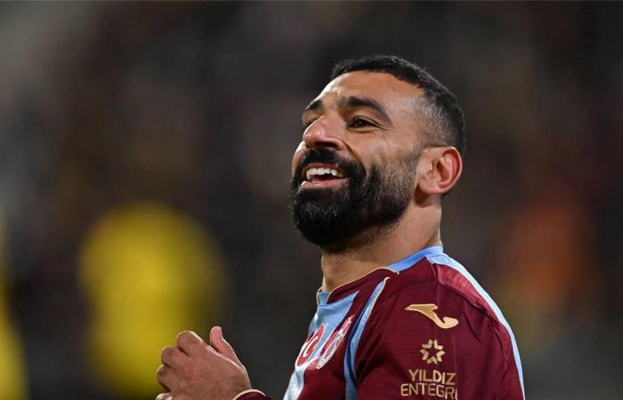 بالبلدي : فيديو
      |
      ليفربول
      يغازل
      محمد
      صلاح
      بعد
      تألقه
      في
      مباراة
      طرابزون
      سبور
      وكوبس