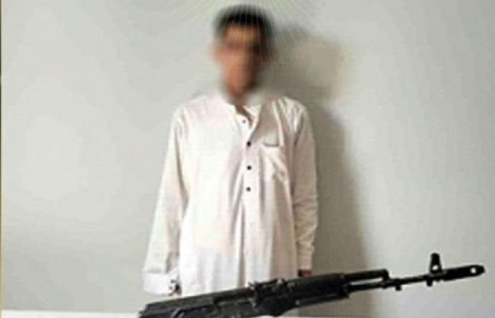 بالبلدي : ضبط
      خفير
      استخدم
      سلاحًا
      ناريًا
      لفرض
      الإتاوات
      على
      المقاولين
      في
      التبين
      بحلوان