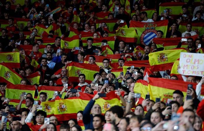 بالبلدي : عاجل
      ورسميًا
      |
      فيفا
      يعاقب
      إسبانيا
      بسبب
      أحداث
      مباراة
      مصر..
      والاتحاد
      يرد
      بقوة