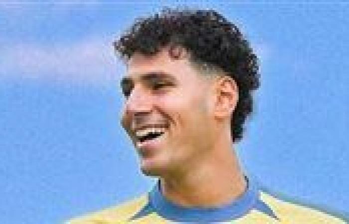 بالبلدي: عمر
      فايد
      يظهر
      لأول
      مرة
      بشكل
      رسمي
      مع
      فريسنوني
      في
      الدوري
      الإيطالي