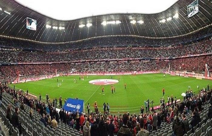 بالبلدي: الأهلي
      السعودي
      يطمئن
      جماهيره
      ويعد
      بتعويض
      الراحلين
      قبل
      الموسم
      الجديد