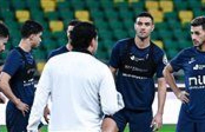 بالبلدي: استفسارات
      من
      لاعبي
      الزمالك
      عن
      مقدمات
      العقود..
      والإدارة
      تكشف
      الموعد