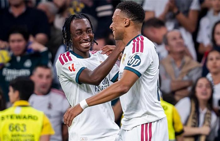 بالبلدي : تشكيل
      ريال
      مدريد
      المتوقع
      أمام
      إشبيلية
      اليوم
      في
      الدوري
      الإسباني