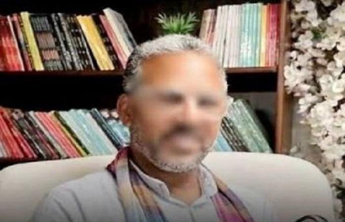 بالبلدي: غدًا..
      استكمال
      محاكمة
      صاحب
      «بيت
      فاطم»
      المتهم
      بهتك
      عرض
      4
      فتيات