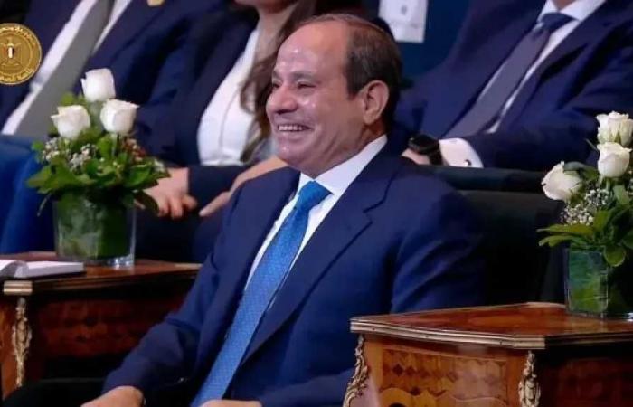 الرئيس
      السيسي:
      تحطيم
      الذاكرة
      الوطنية
      محاولات
      مستمرة..
      والوعي
      سلاح
      مواجهة
      التحديات