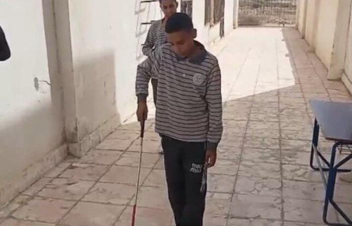 بالبلدي: بني
      سويف
      تواصل
      تنفيذ
      برنامج
      التوعية
      بالعصا
      البيضاء
      لطلاب
      المدارس