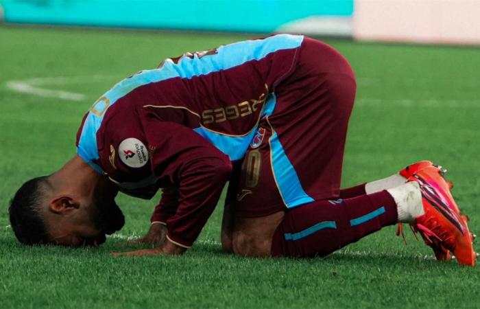 بالبلدي : ترتيب
      هدافي
      الدوري
      التركي
      بعد
      هدف
      محمد
      صلاح
      أمام
      بشكتاش