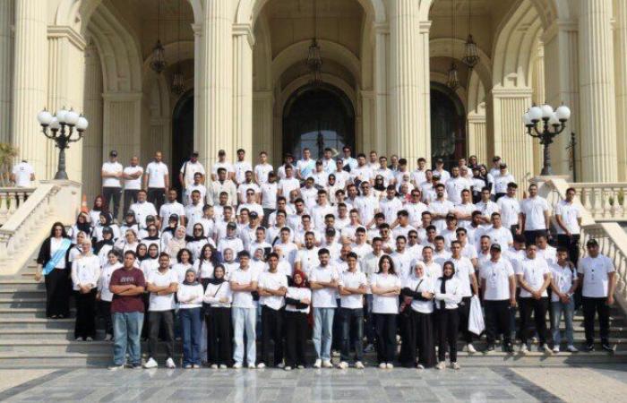 بالبلدي: وزيرا
      التخطيط
      والاستثمار
      في
      حوار
      مفتوح
      مع
      طلاب
      الجامعات
      حول
      مستقبل
      سوق
      العمل
