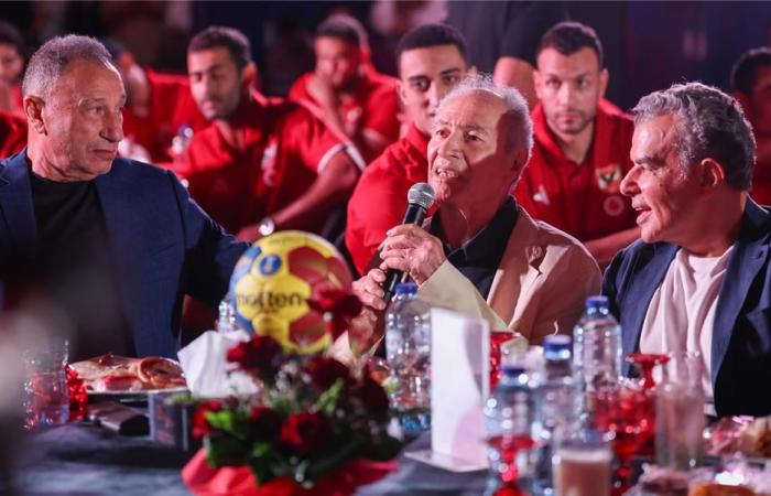 بالبلدي : رئيس
      الاتحاد
      الدولي
      لكرة
      اليد:
      الأهلي
      حقق
      إنجازًا
      يضاف
      إلى
      تاريخ
      النادي