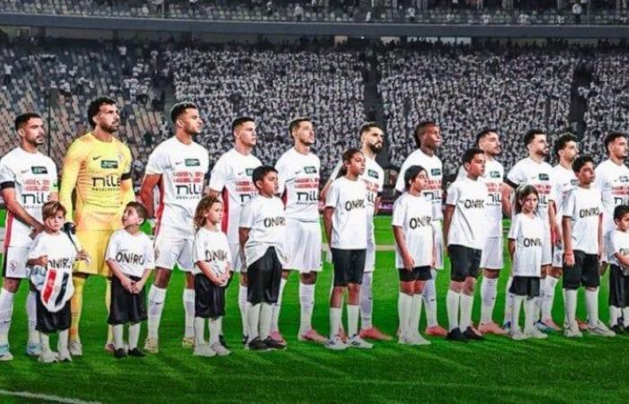 بالبلدي: موعد
      مباراة
      الزمالك
      والجيش
      الرواندي
      في
      دوري
      أبطال
      إفريقيا
      والقنوات
      الناقلة