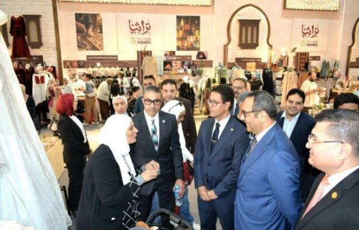 بالبلدي: رئيس
      جامعة
      بنها
      يتفقد
      معرض
      «تراثنا
      2026»ويبحث
      تعزيز
      التعاون
      مع
      جهاز
      تنمية
      المشروعات