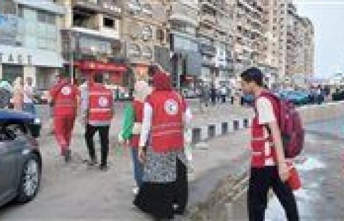 بالبلدي: وزيرة
      التضامن:
      الهلال
      الأحمر
      يضم
      شبكة
      وطنية
      ممتدة
      في
      جميع
      المحافظات..
      وهناك
      10
      ملايين
      مستفيد