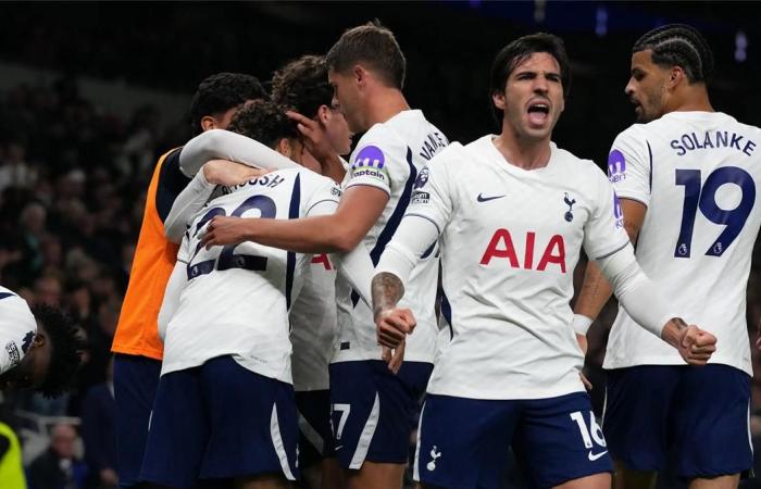 بالبلدي : تشكيل
      توتنهام
      المتوقع
      أمام
      تشيلسي
      اليوم
      في
      الدوري
      الإنجليزي
