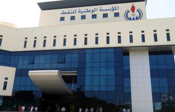 بالبلدي: الاقتصاد
      في
      أسبوع:
      ارتفاع
      خسائر
      الجنيه..
      تخارج
      المال
      الساخن..
      الحكومة
      تبحث
      العودة
      لـ”تخفيف
      الأحمال”