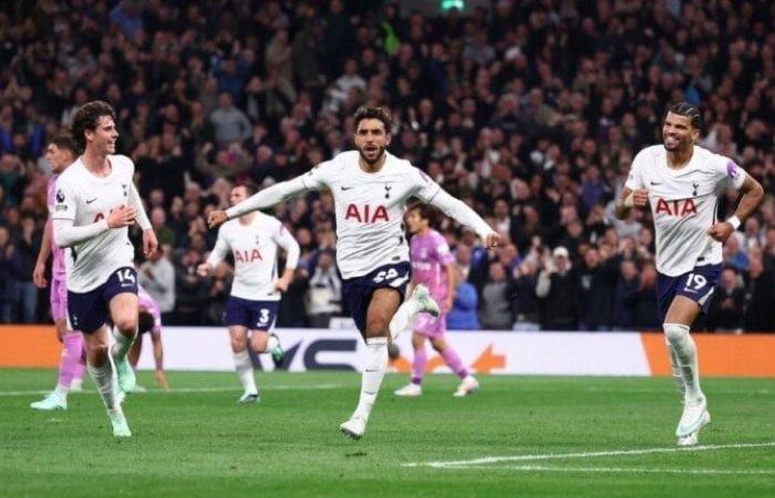 بالبلدي: «مرموش»
      على
      رأس
      تشكيل
      توتنهام
      المتوقع
      لمباراة
      تشيلسي
      في
      قمة
      الدوري
      الإنجليزي