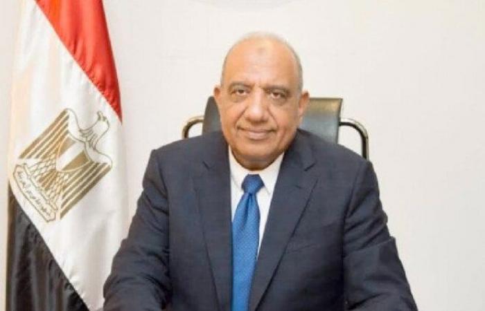 بالبلدي: وزير
      الكهرباء:
      مستقبل
      الطاقة
      في
      مصر
      شهد
      نقاشًا
      مهمًا
      خلال
      منتدى
      مصر
      2026