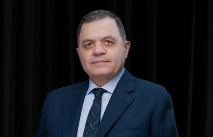 بالبلدي: الداخلية
      تسمح
      لـ42
      مواطنا
      بالتجنس
      بجنسيات
      أجنبية
      مع
      الاحتفاظ
      بالجنسية
      المصرية