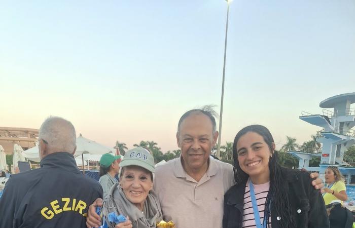 بالبلدي: فريق
      «الجزيرة»
      سيدات
      يحصد
      المركز
      الثاني
      في
      بطولة
      الجمهورية
      للسباحة
      بـ
      «هليوبوليس
      الشروق»