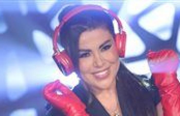 بالبلدي: بلوحات
      استعراضية..
      أماني
      السويسي
      تطرح
      أغنية
      "عجايب
      الدنيا"