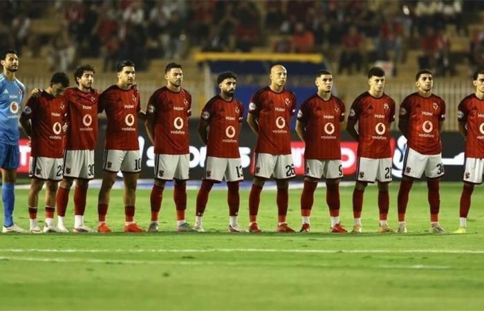 بالبلدي : فيديو
      |
      جماهير
      الأهلي
      تطلق
      هتافات
      نارية
      في
      مواجهة
      كيتارا:
      خدتوا
      الدعم
      فين
      الرد