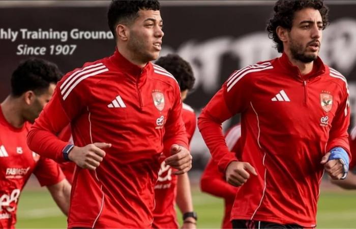 بالبلدي : شوبير
      عن
      استبعاد
      إمام
      عاشور
      ومحمد
      هاني
      من
      قائمة
      مواجهة
      كيتارا:
      الأهلي
      يُظهر
      العين
      الحمراء