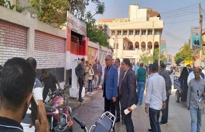 بالبلدي : تشميع
      مقهى
      مخالف
      وإحالة
      مسؤول
      للتحقيق
      في
      حملة
      موسعة
      بمحافظة
      الفيوم