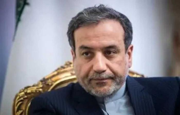 وزير
      الخارجية
      الإيراني:
      العدو
      لن
      يهاجمنا
      إذا
      كانت
      هناك
      أية
      عقلانية