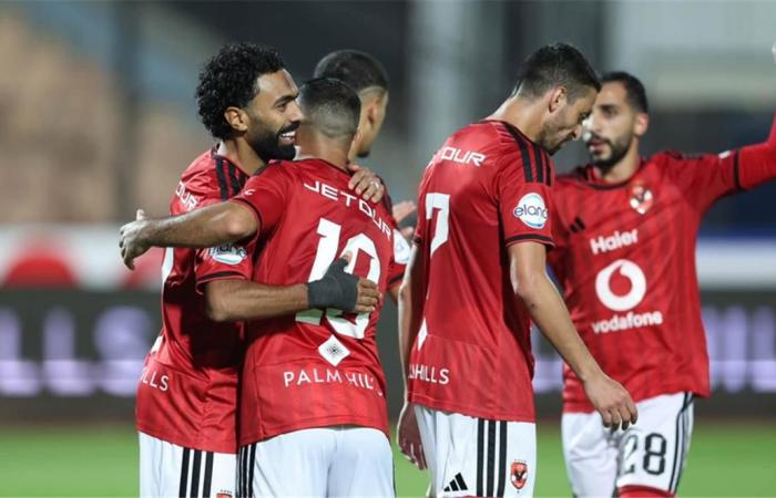 بالبلدي : محمد
      عمارة:
      محمد
      هاني
      أولى
      بأموال
      الأهلي..
      وعلى
      زيزو
      وإمام
      عاشور
      مراجعة
      أنفسهما
