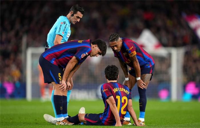 بالبلدي : رسميًا..
      برشلونة
      يعلن
      تشخيص
      إصابة
      تشافي
      إسبارت
      في
      الكلاسيكو