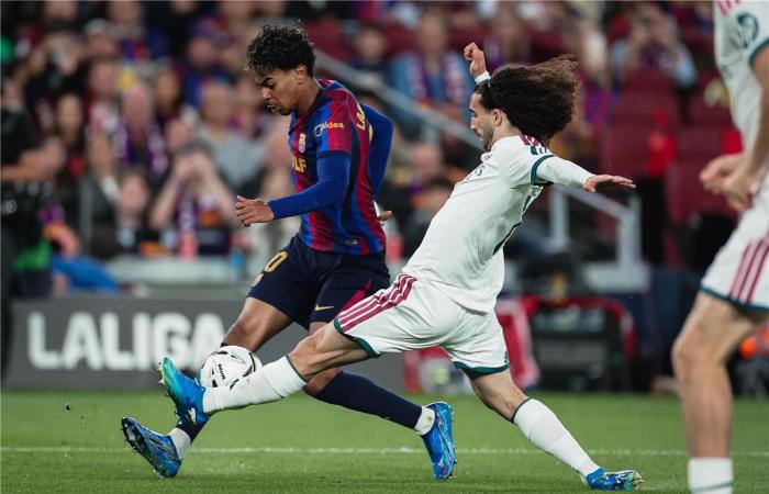 بالبلدي : خبير
      تحكيمي
      يوضح
      مدى
      أحقية
      ريال
      مدريد
      في
      ضربة
      جزاء..
      ويصرّح:
      لاعب
      برشلونة
      كان
      يستحق
      إنذارًا