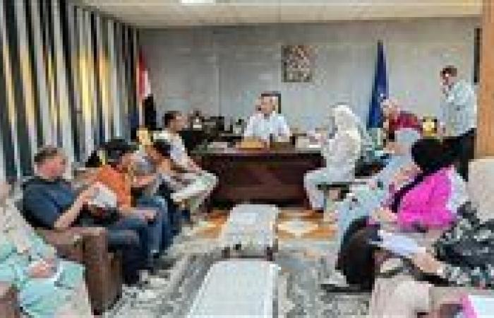 بالبلدي: محافظ
      دمياط
      يتابع
      جهود
      الوحدات
      المحلية
      لتحسين
      الخدمات
      ورفع
      كفاءة
      الطرق