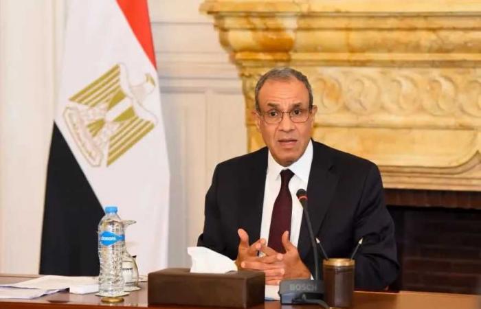وزير
      الخارجية
      يترأس
      الاجتماع
      الأول
      للأمانة
      الفنية
      للجنة
      حوكمة
      المنح
      الخارجية