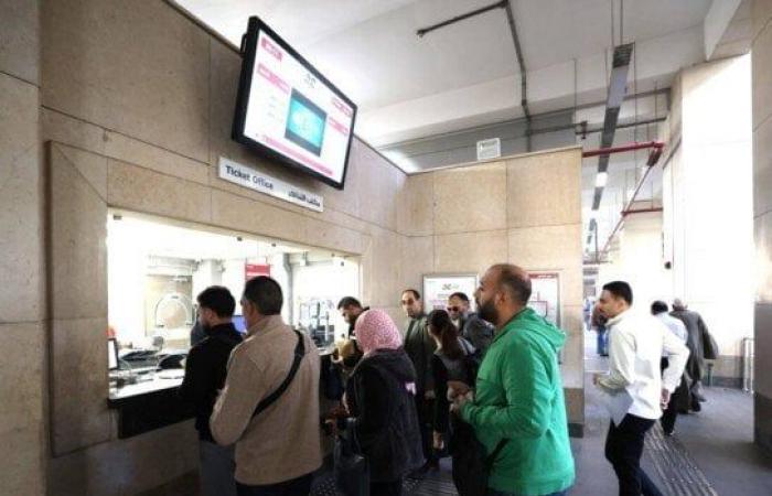 بالبلدي : مواعيد
      المترو
      بالتوقيت
      الشتوي..
      جدول
      قيام
      القطارات
      بالخطوط
      الثلاثة