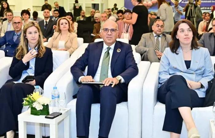 وزير
      الري
      يعلن
      تنفيذ
      50
      بحيرة
      جبلية
      لحصاد
      مياه
      الأمطار
      في
      وادي
      فيران
      بجنوب
      سيناء