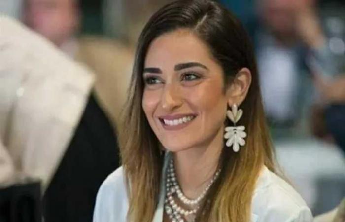 15
      حلقة..
      أمينة
      خليل
      تعود
      إلى
      دراما
      رمضان
      2027
      بمسلسل
      الخاطبة