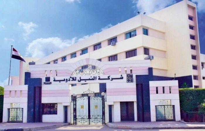 بالبلدي : مجلس
      الوزراء
      يوافق
      على
      زيادة
      رأسمال
      «النيل
      للأدوية»
      إلى
      مليار
      جنيه