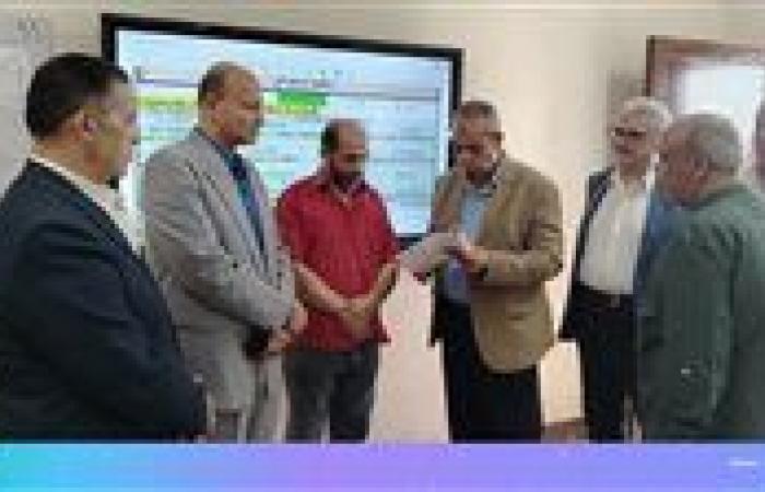 بالبلدي: مدير
      تعليم
      القليوبية
      يتفقد
      مدارس
      طوخ
      لمتابعة
      انتظام
      الدراسة
      والانضباط
      بالمدارس
      العسكرية