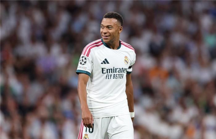 بالبلدي : ليكيب:
      ريال
      مدريد
      يرفض
      مساعدة
      تيباس
      في
      أزمة
      مبابي
      مع
      الصين
