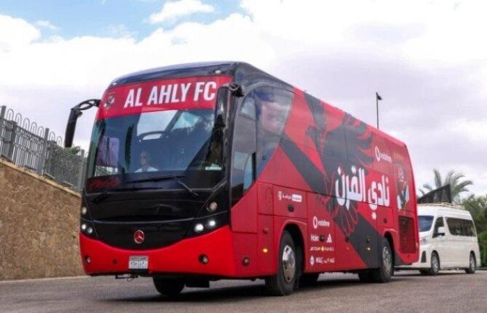بالبلدي: وصول
      حافلة
      الأهلي
      إلى
      استاد
      القاهرة
      قبل
      مواجهة
      مودرن
      سبورت
      في
      الدوري
      المصري