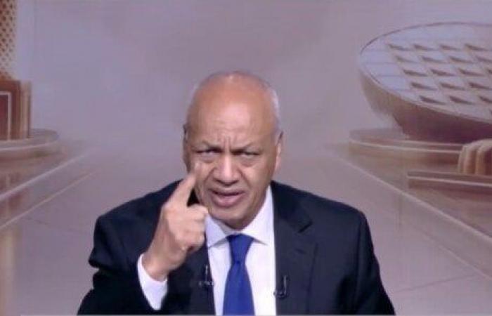 بالبلدي : مصطفى
      بكري:
      انتهاء
      ولاية
      الرئيس
      السيسي
      في
      2030
      لا
      يعني
      حسم
      هوية
      الرئيس
      القادم
