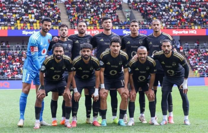 بالبلدي : بدلاء
      الأهلي
      أمام
      مودرن
      سبورت
      في
      الدوري..
      الشناوي
      يجاور
      الشحات