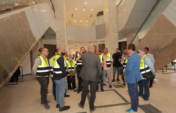 بالبلدي : هوم
      تاون
      تنظم
      جولة
      صحفية
      بمشروعاتها
      في
      العاصمة
      الإدارية
      وتبدأ
      تسليم
      الوحدات
      بـ4
      مشروعات