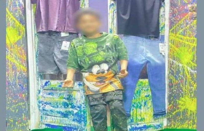 بالبلدي: كشف
      ملابسات
      منشور
      تغيب
      طفل
      عقب
      خروجه
      من
      منزله
      للعمل