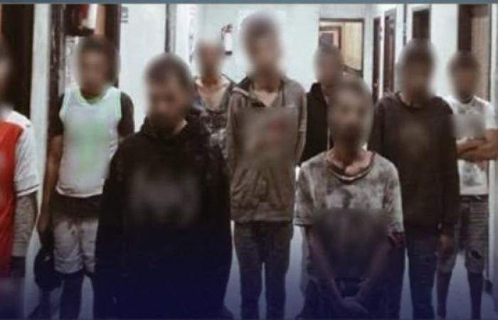 بالبلدي : 8
      أطفال
      بدائرة
      الخطر..
      ضبط
      10
      رجال
      لاستغلالهم
      في
      التسول
      بالجيزة