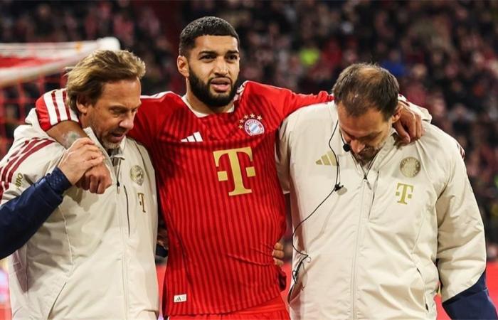 بالبلدي : فيديو
      |
      وسط
      مخاوف
      عديدة..
      إسماعيل
      صيباري
      يغادر
      قمة
      بايرن
      ميونخ
      ودورتموند
      مصابًا