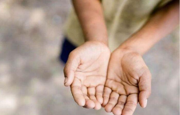 بالبلدي: بينهم
      سيدة..
      حبس
      10
      متهمين
      باستغلال
      الأطفال
      في
      التسول
      بالجيزة