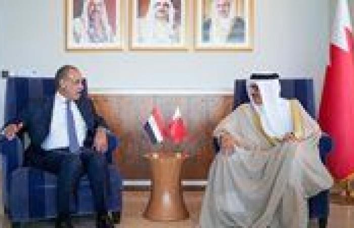 بالبلدي: وزير
      الخارجية
      يلتقي
      نظيره
      البحريني..
      تفاصيل
