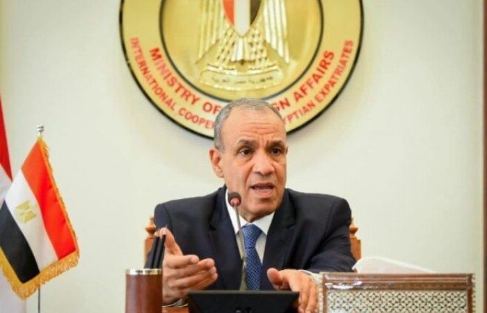 بالبلدي: وزير
      الخارجية:
      مصر
      منفتحة
      على
      الحوار
      مع
      الجميع
      انطلاقًا
      من
      احترام
      سيادة
      الدول
