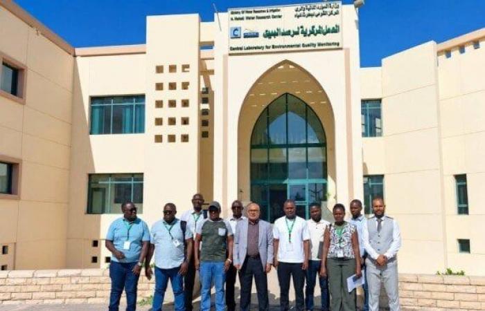 بالبلدي: مصر
      تنقل
      خبراتها
      في
      مكافحة
      الحشائش
      المائية
      إلى
      9
      متدربين
      من
      أوغندا